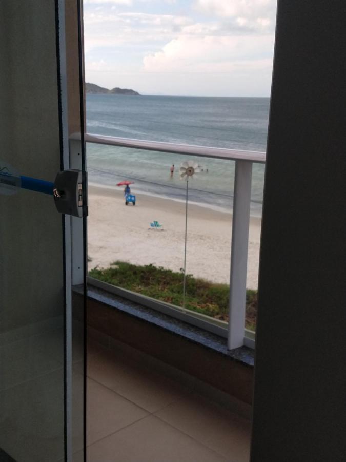 Bella - Pe Na Areia