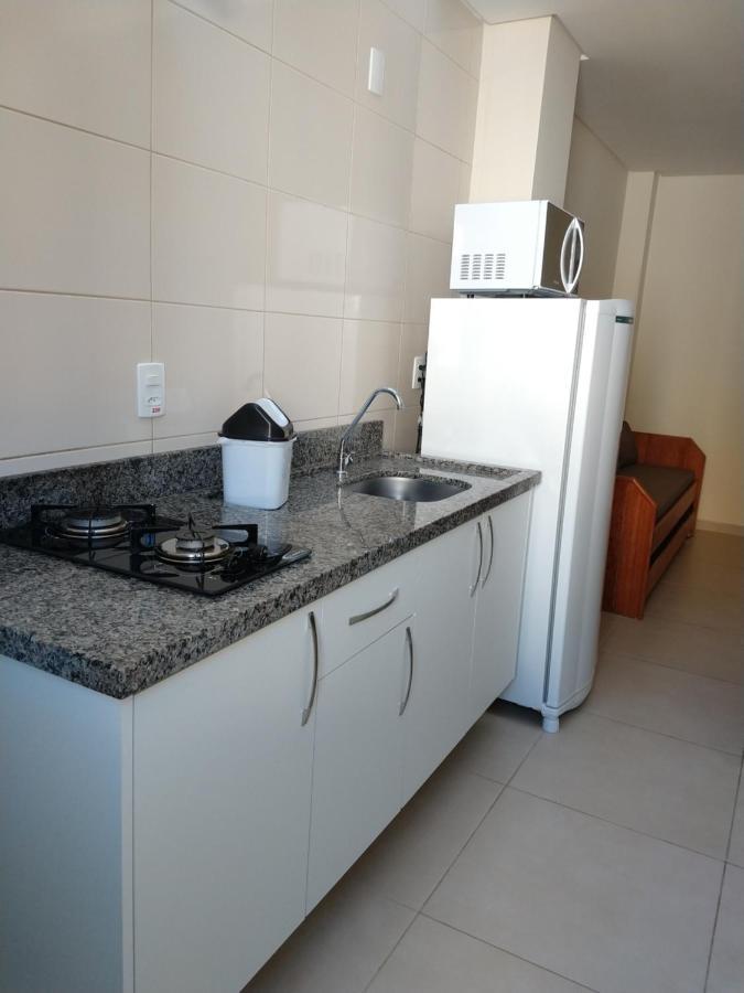 Bella - Pe Na Areia Bombinhas